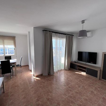 Apartamentos La Caleta Калета-де-Велес Экстерьер фото