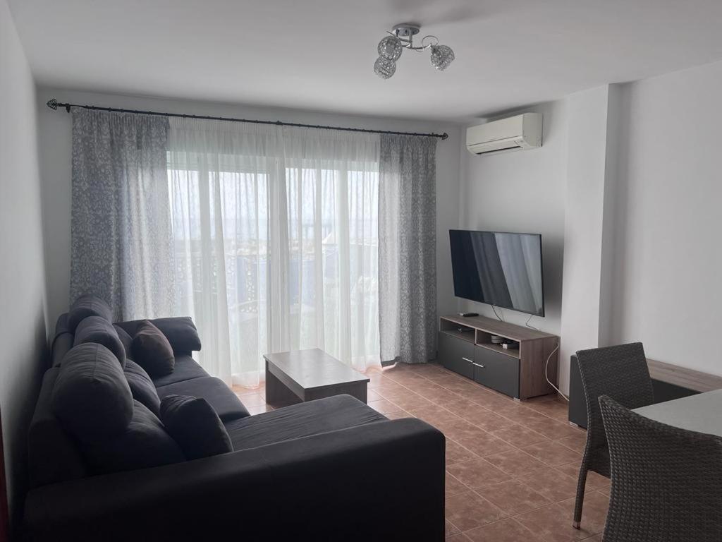 Apartamentos La Caleta Калета-де-Велес Экстерьер фото